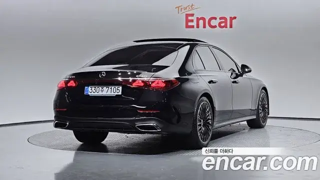 Mercedes-Benz E-Class 2025 — Şəkil 12/20