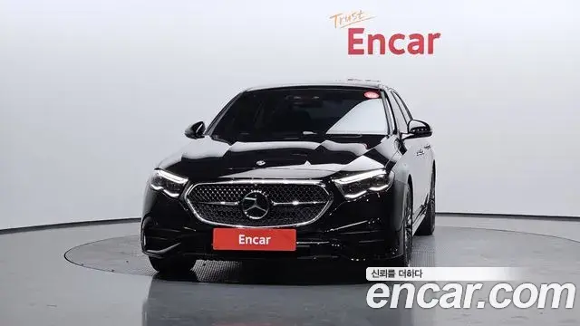 Mercedes-Benz E-Class 2025 — Şəkil 11/20