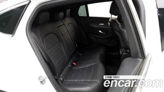 Mercedes-Benz GLC-Class 2019 — ფოტო 2/20