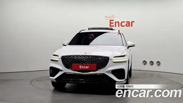 Genesis GV70 2023 — Şəkil 9/20