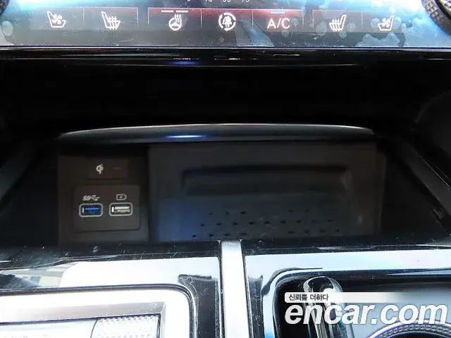 Genesis GV80 2021 — Photo 17/20