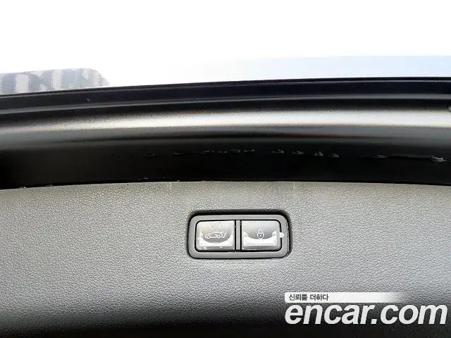Genesis GV80 2021 — Photo 15/20