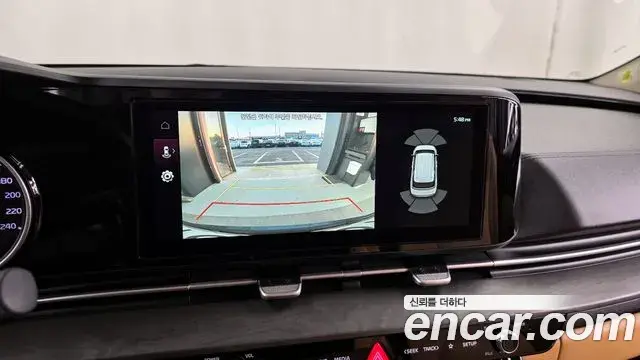Kia Carnival 2020 — Photo 18/20