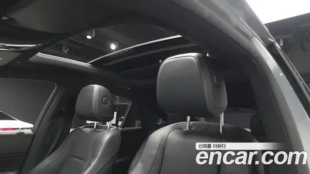 Mercedes-Benz GLE-Class 2021 — Photo 14/20