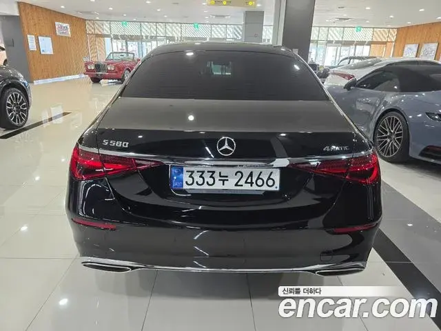 Mercedes-Benz S-Class 2023 — ფოტო 7/20