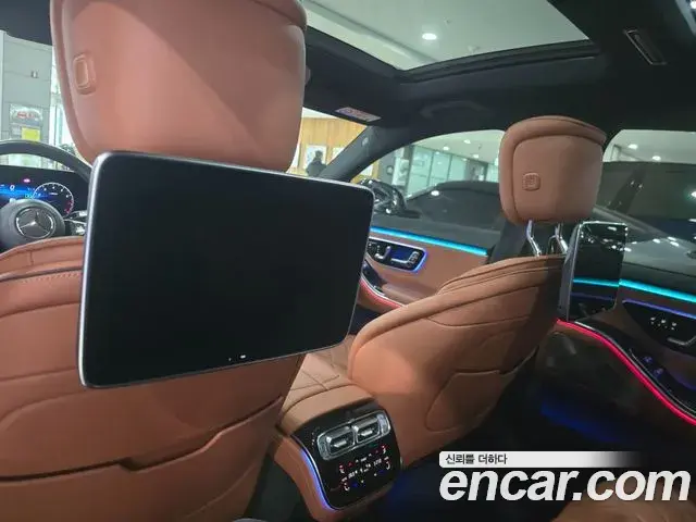 Mercedes-Benz S-Class 2023 — ფოტო 11/20