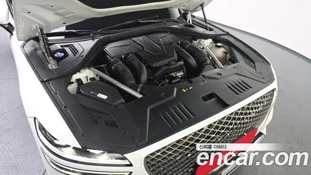 Genesis GV70 2021 — Şəkil 19/20