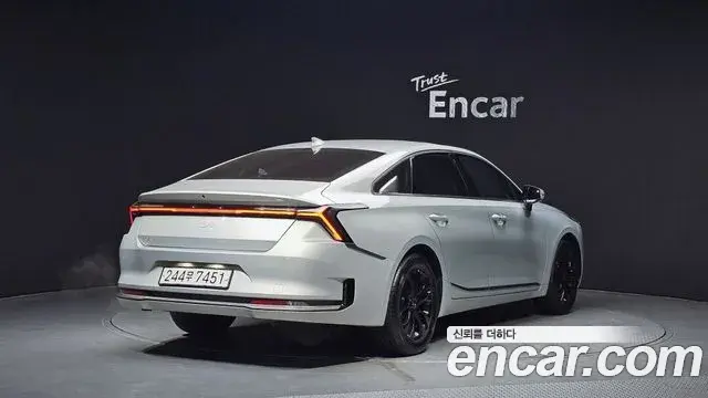 Kia K8 2024 — Şəkil 13/20