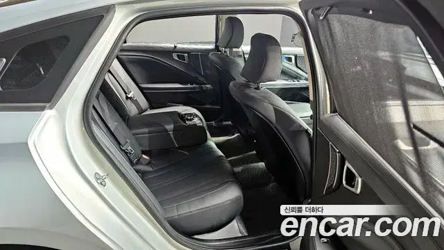 Kia K8 2024 — Şəkil 19/20