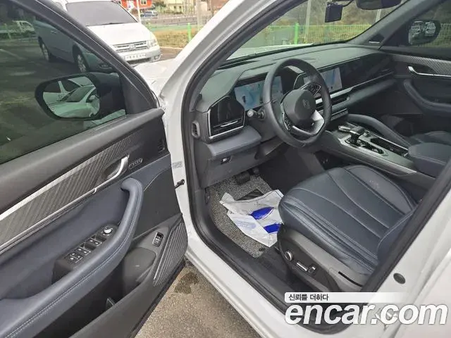 Renault Samsung Grand Koleos 2025 — Photo 11/13