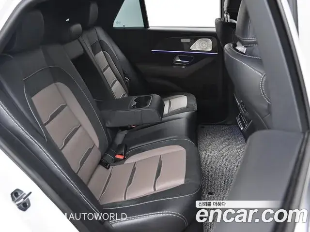 Mercedes-Benz GLE-Class 2023 — Photo 18/20