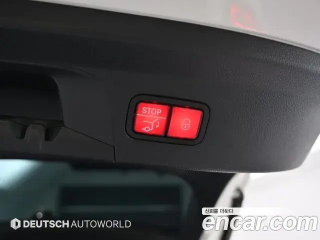 Mercedes-Benz GLE-Class 2023 — Photo 19/20
