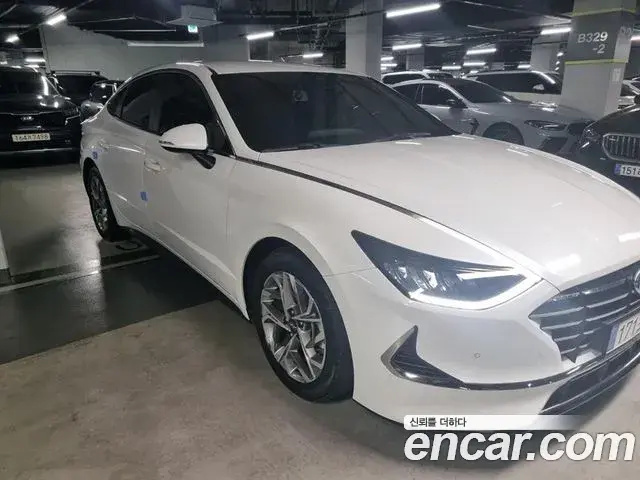 Hyundai Sonata Hybrid 2021 — ფოტო 3/20