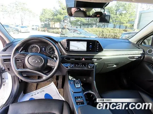 Hyundai Sonata Hybrid 2021 — ფოტო 1/20
