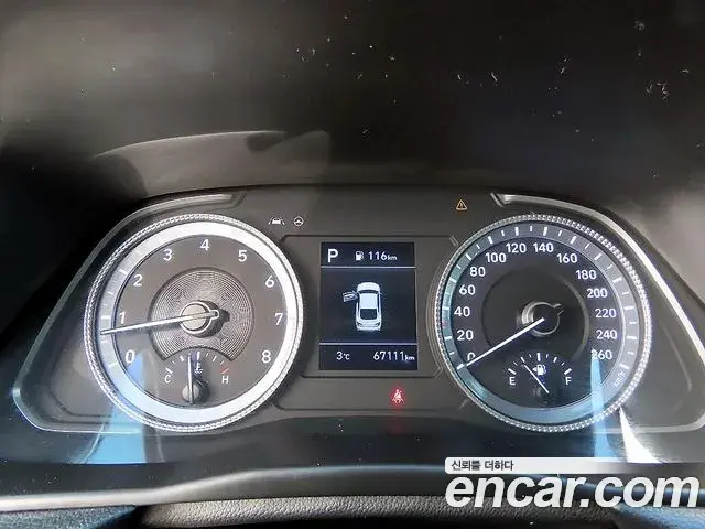 Hyundai Sonata Hybrid 2021 — ფოტო 8/20