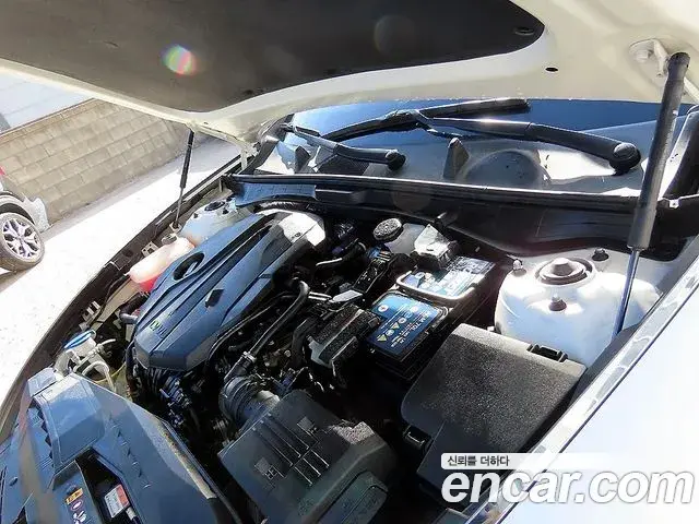 Hyundai Sonata Hybrid 2021 — ფოტო 9/20