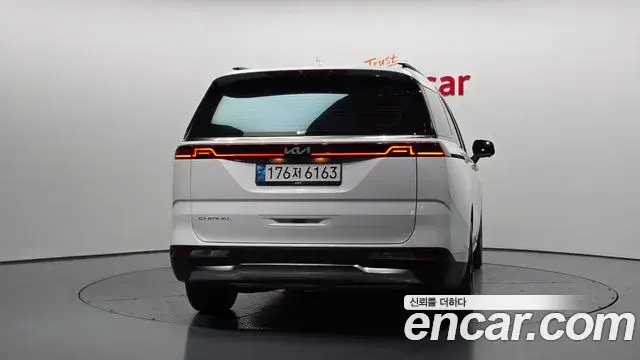 Kia Carnival 2022 — Şəkil 11/20