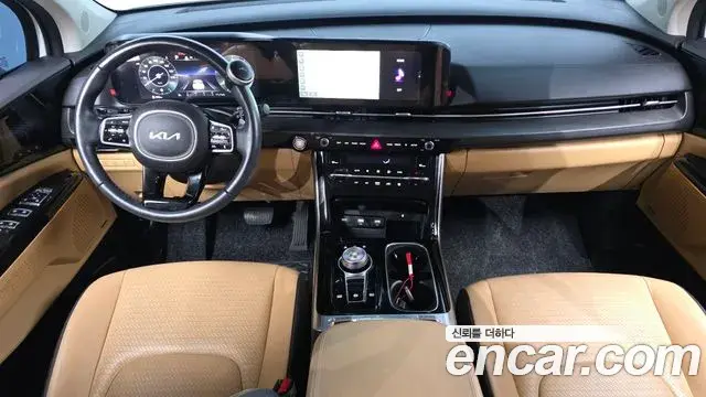 Kia Carnival 2022 — Şəkil 16/20