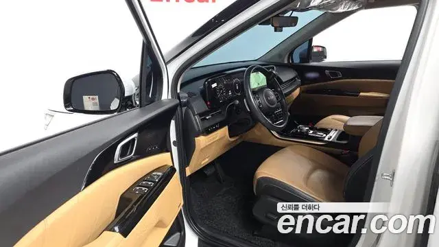 Kia Carnival 2022 — Şəkil 7/20