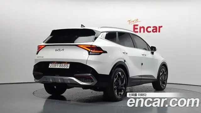 Kia Sportage 2023 — Şəkil 15/20