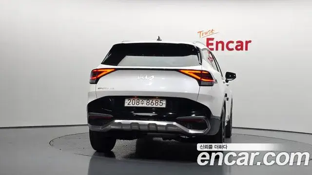 Kia Sportage 2023 — Şəkil 7/20