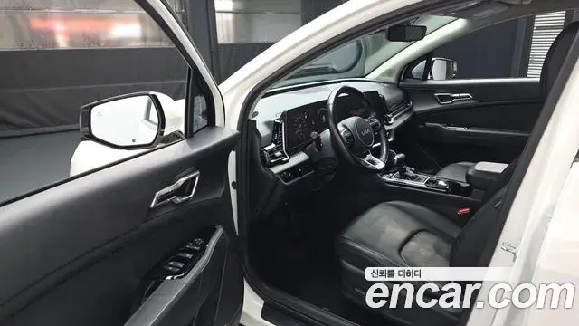 Kia Sportage 2023 — Şəkil 10/20
