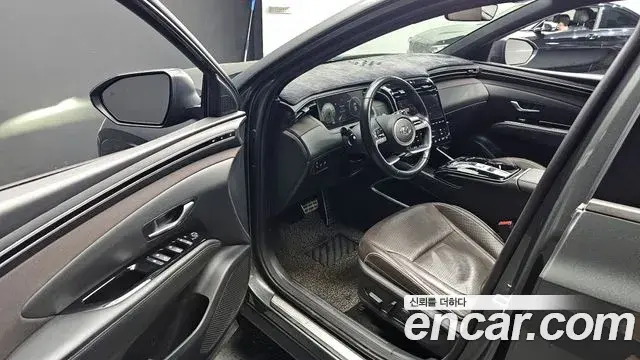 Hyundai Tucson Hybrid 2021 — Photo 15/20