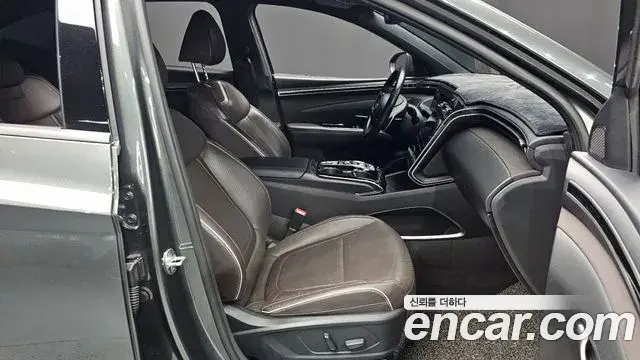 Hyundai Tucson Hybrid 2021 — Photo 1/20