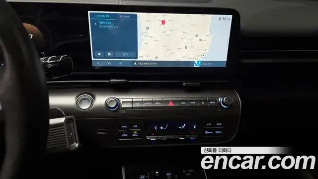 Hyundai Kona 2024 — Фото 16/20