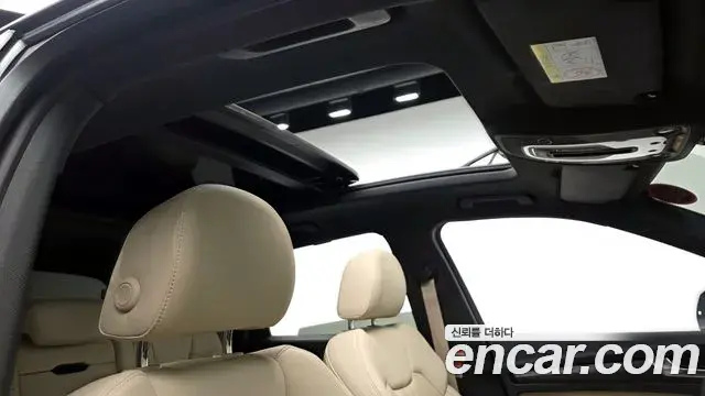 Audi Q5 2023 — Şəkil 2/20