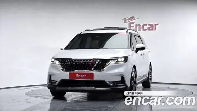 Kia Carnival 2022 — Фото 3/20