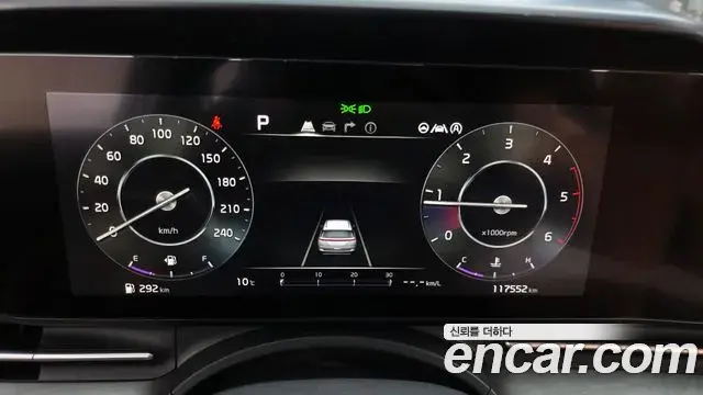 Kia Carnival 2022 — Фото 8/20