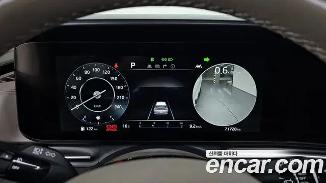 Kia Carnival 2020 — Фото 8/20
