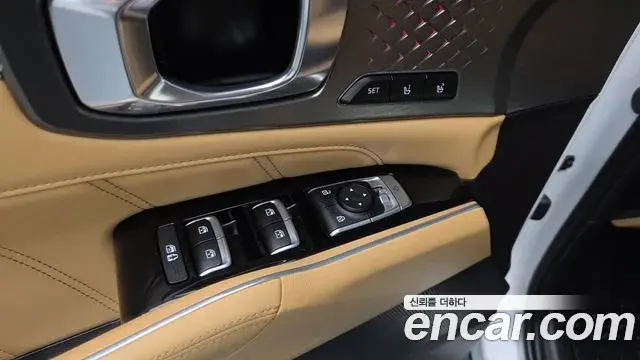 Kia Sorento 2020 — ფოტო 18/20