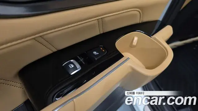 Kia Sorento 2020 — ფოტო 2/20