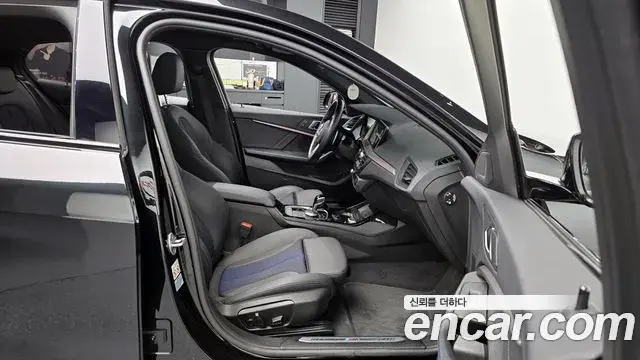 BMW 1 Series 2023 — Şəkil 4/20