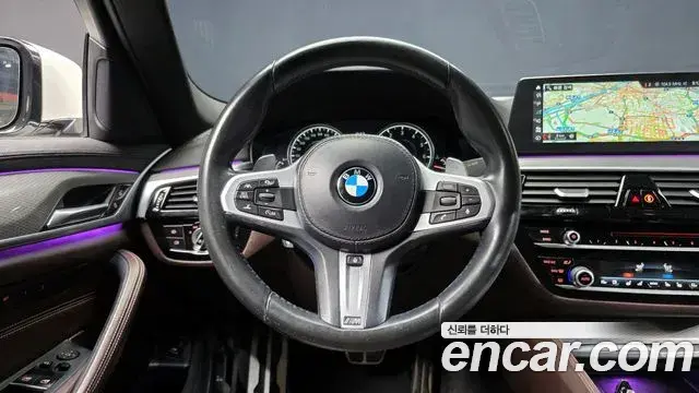 BMW 5 Series 2018 — Photo 1/20