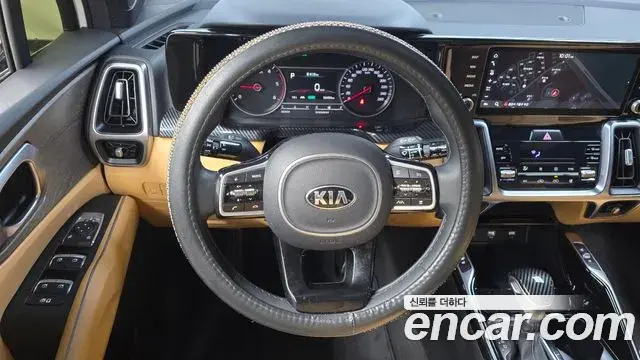 Kia Sorento 2020 — Фото 13/20