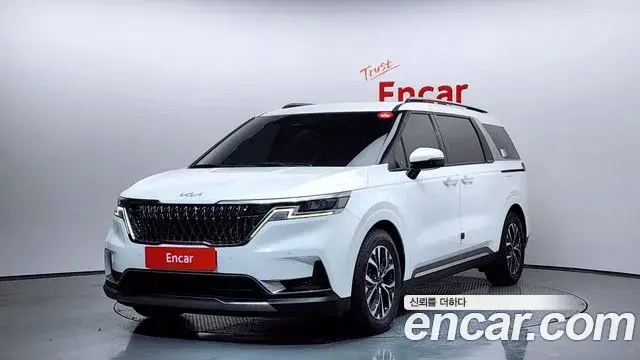 Kia Carnival 2022 — Фото 1/20