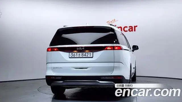 Kia Carnival 2022 — Фото 4/20