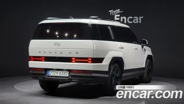 Hyundai Santa Fe 2024 — ფოტო 18/20