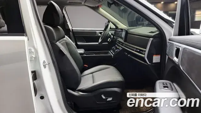 Hyundai Santa Fe 2024 — ფოტო 7/20