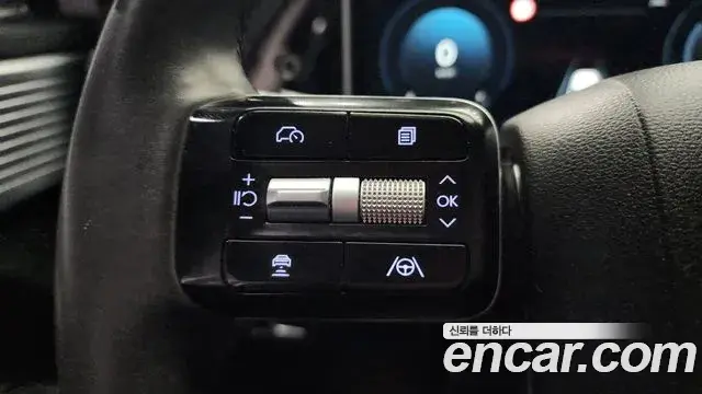 Hyundai Santa Fe 2024 — ფოტო 2/20