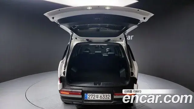 Hyundai Santa Fe 2024 — ფოტო 9/20