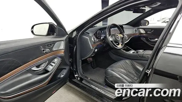 Mercedes-Benz S-Class 2019 — Фото 10/20