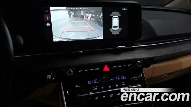Kia Carnival 2023 — Photo 17/20