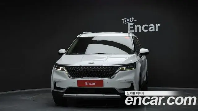 Kia Carnival 2021 — Photo 17/20