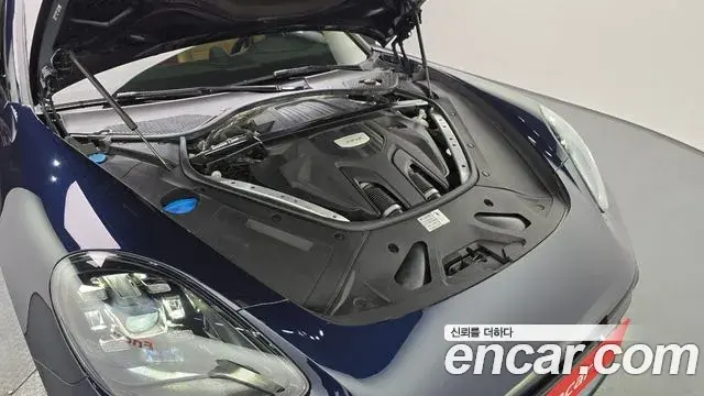 Porsche Panamera 2021 — Photo 3/20