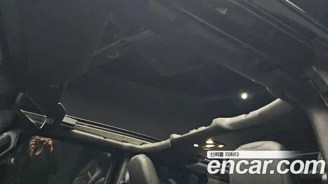 Jeep Wrangler 2021 — ფოტო 12/20