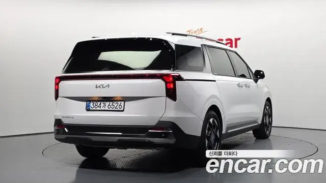 Kia Carnival 2024 — ფოტო 3/20